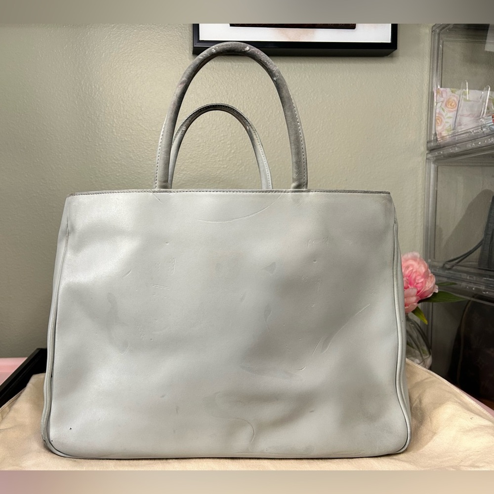 Authentic Furla Tote Bag in Light Gray - Picture 2 of 10